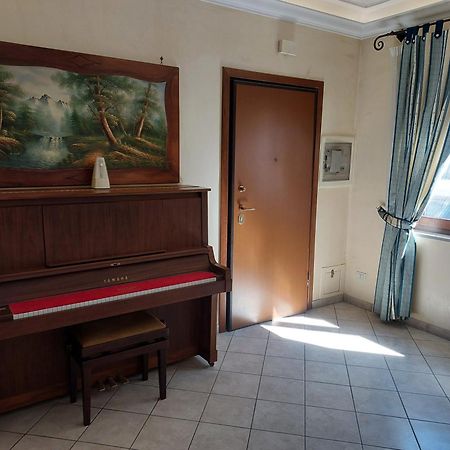 Al Capolinea Hotel Рим Екстериор снимка