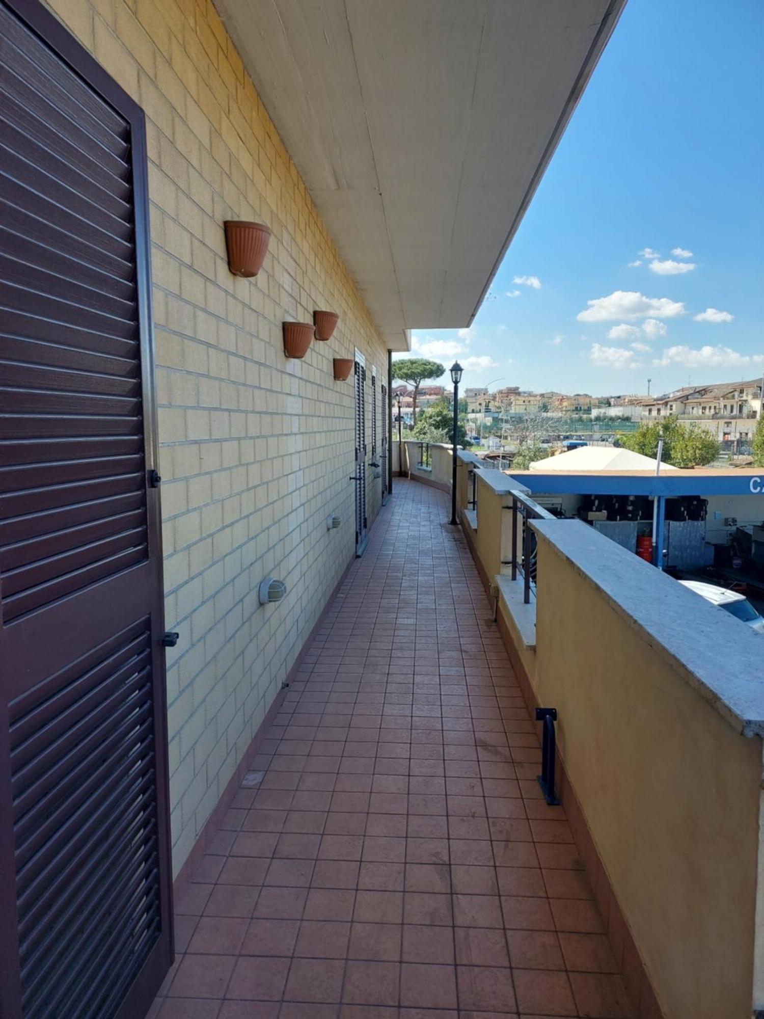 Al Capolinea Hotel Рим Екстериор снимка