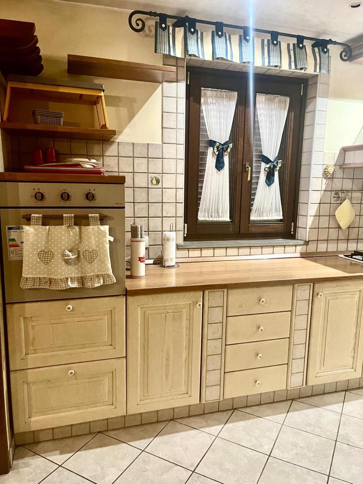 Al Capolinea Hotel Рим Екстериор снимка